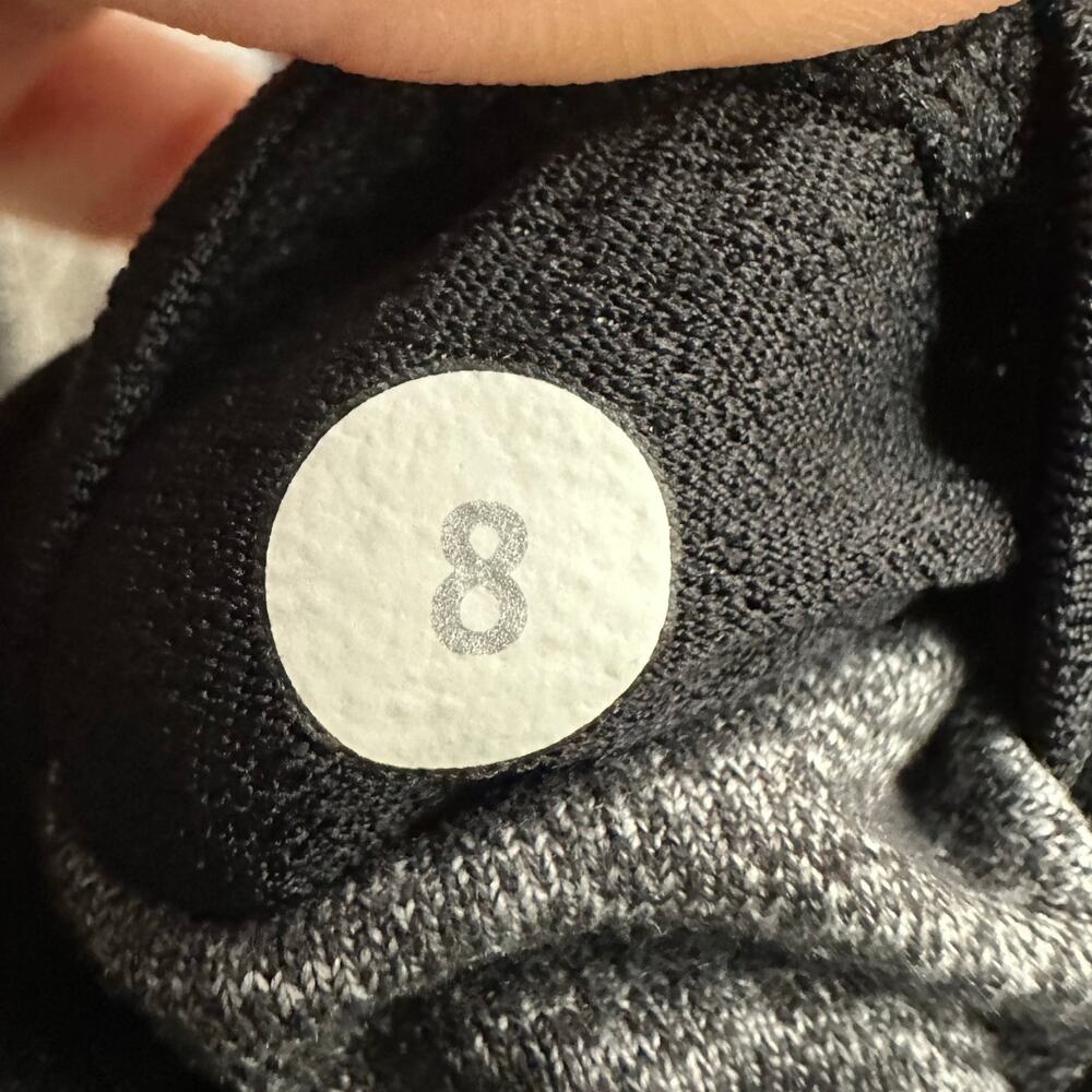 Lululemon Run Full Tilt Short Sleeve Shirt Heathered Black Women's 8 Athletic - Picture 8 of 8